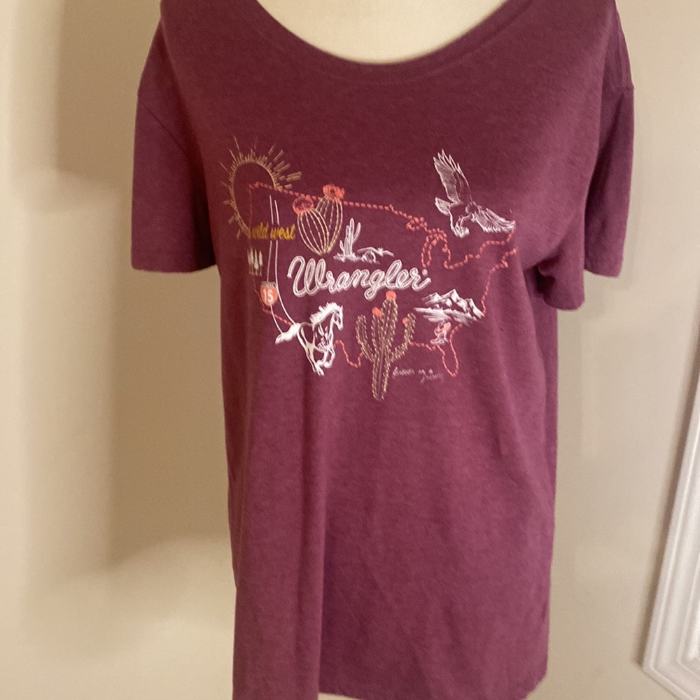 Wrangler TShirt size Small excellent condition
